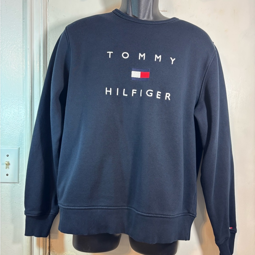 Tommy Hilfiger Men's Dark Blue Crewneck Sweater - Picture 2 of 5